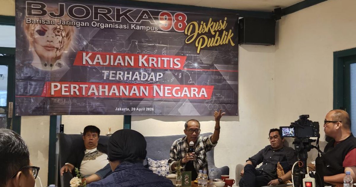 Diskusi Kajian Kritis Terhadap Pertahanan Negara